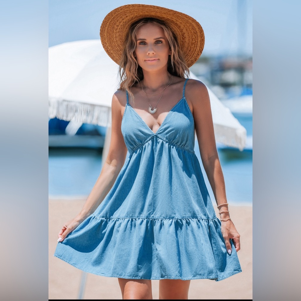 CUPSHE blue cotton plunge mini Jean dress. New with tags!